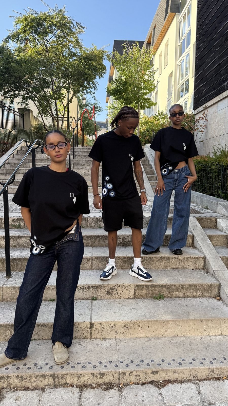T-shirt Haby Made — noir porté